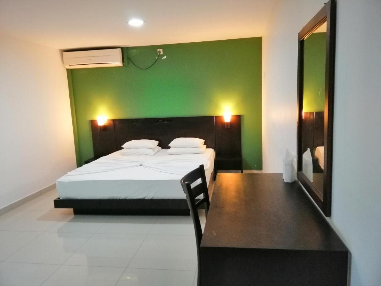 Mars Hotel Tangalle Exterior foto