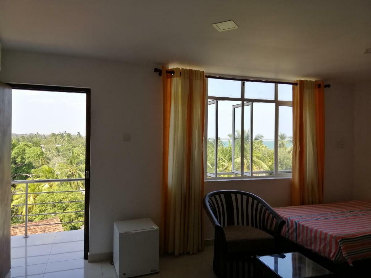 Mars Hotel Tangalle Exterior foto
